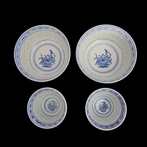 Vintage Blue White Porcelain Rice Bowls Tea Cups Set Made in China